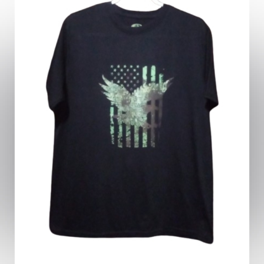 Mossy Oak Eagle Flag Tee